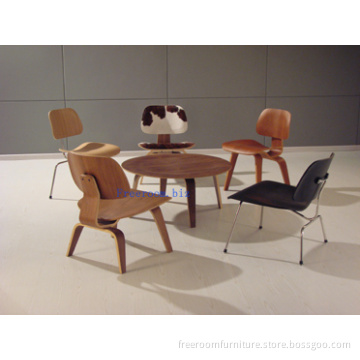 Eames Plywood Table and Chair (3019.1018.3030)